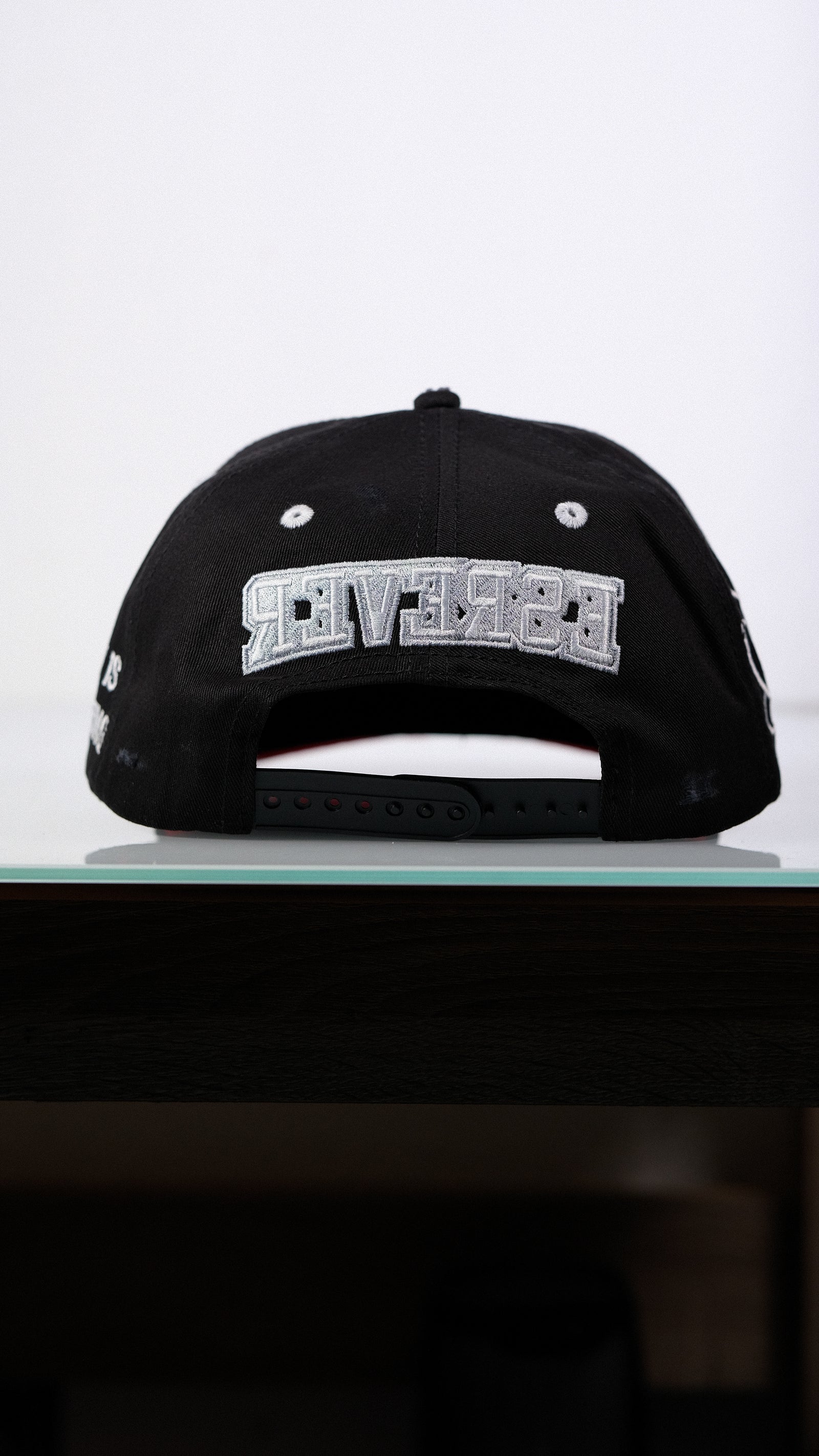 Black Mirror hat, photo 8 of 9